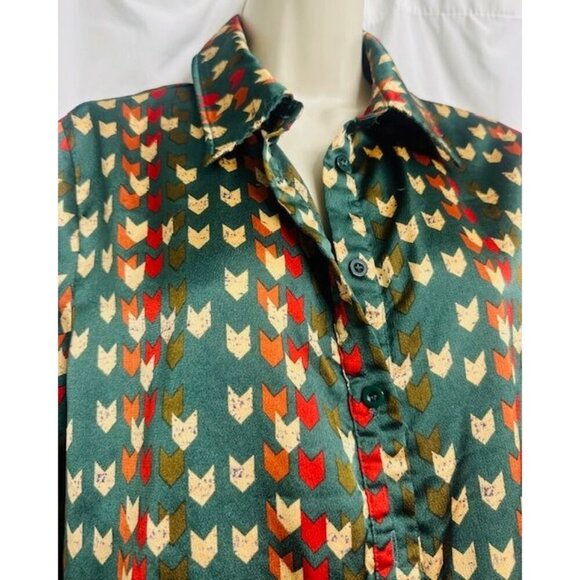 PrettyLittleThing Button-Up Printed Flowy Colorful Silky Long Sleeve Blouse Sz 6 - Picture 2 of 5